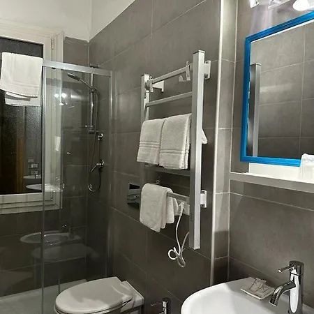 Otel Le Calandre 3*